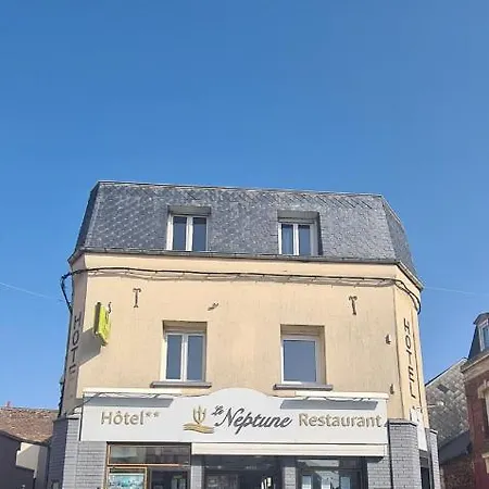Logis Le Neptune Hotel