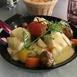 Logis - Le Neptune & Restaurant Hotel 2*