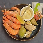 Logis - Le Neptune & Restaurant 2*