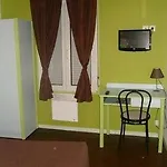 Logis - Le Neptune & Restaurant Hotel