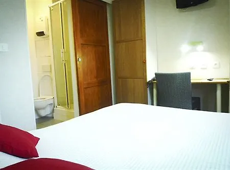 Logis - Le Neptune & Restaurant ホテル 2*