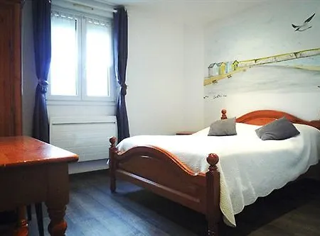 Logis - Le Neptune & Restaurant 2*