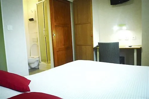 Logis - Le Neptune & Restaurant Hotel 2*