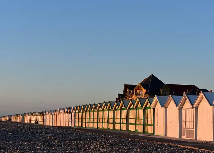 Hotel Logis - Le Neptune & Restaurant